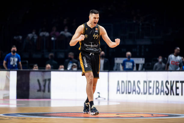 每一个参与 每一个参与